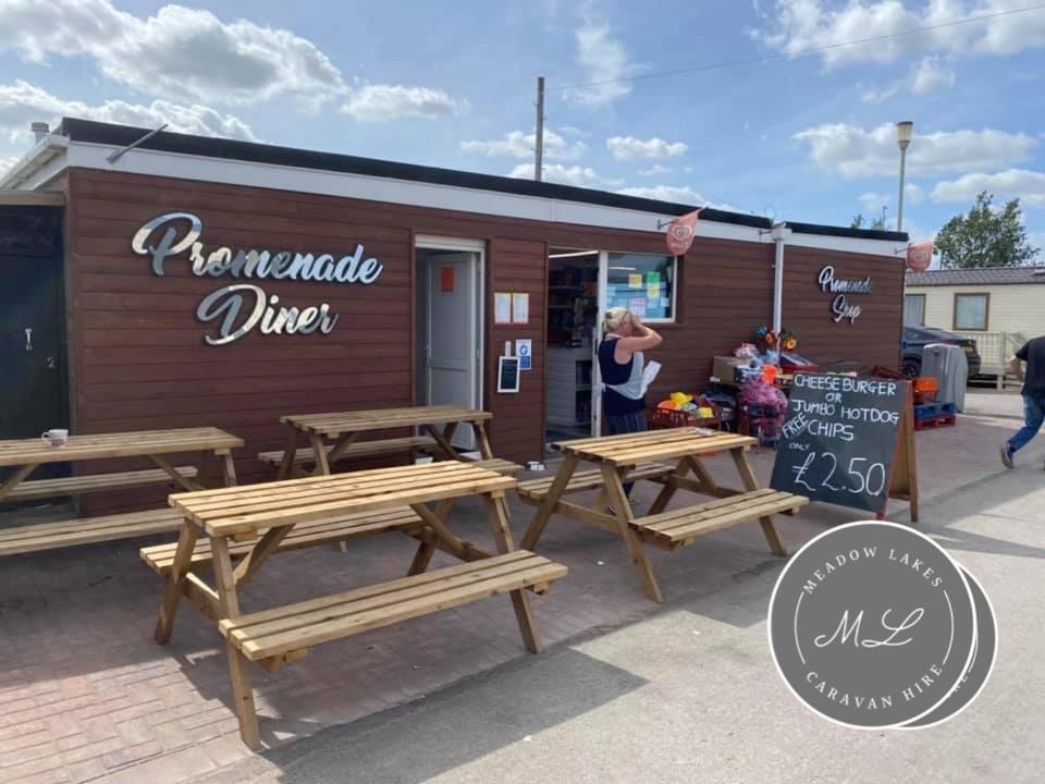 Promenade 566, Direct Beach Access, Close To Fantasy Island, Wifi, Pet Friendly - Meadow Lakes Caravan & Lodge Hire 스케그니스 외부 사진